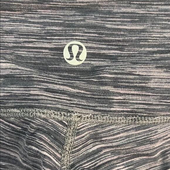 Lululemon Wunder Under Crop Black Space Dye / Black Size 4 - Picture 6 of 9